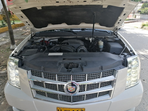 Imagen 15 de 15 de Cadillac Escalade 2013 6.2 Platinum
