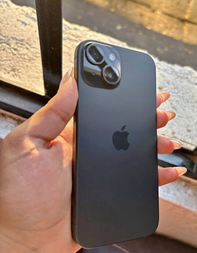 Apple iPhone 15 128 Gb Negro. (Usado)