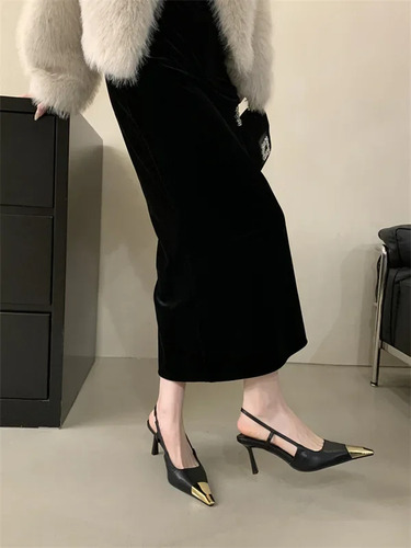 Sandalias De Tacón Alto Con Punta Puntiaguda - Zapatos De Mo