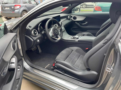 Imagen 7 de 15 de Mercedes C300 Coupe