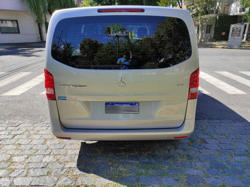 Imagen 4 de 15 de Mercedes Benz Vito Tourer 121 7+1 2019 Gpdevoto