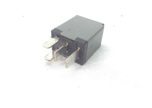 Relevador Relay Chevrolet Gm Cruze 13500587 Original