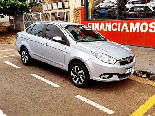 Fiat Grand Siena Grand Siena 1.6 MPI ESSENCE 16V FLEX 4P MANUAL
