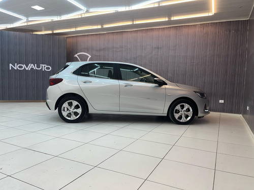 Chevrolet Onix HATCH PREM. 1.0 12V TB Flex 5p Aut.