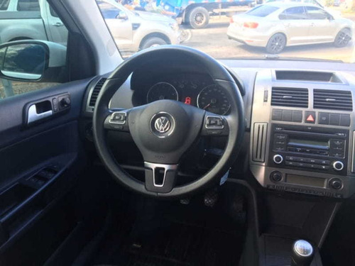 Volkswagen Polo Sedan 1.6 8v(comfort.)(totalflex) 4p
