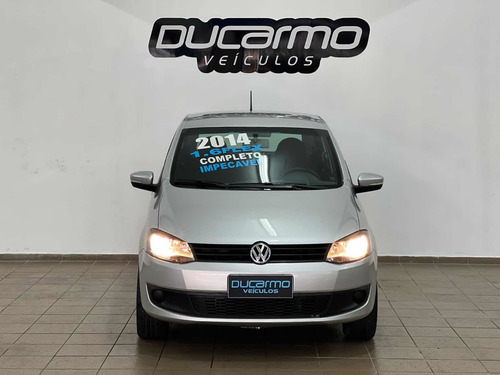 Imagem 6 de 11 de Volkswagen Fox 2014 1.6 Vht Trend Total Flex 5p