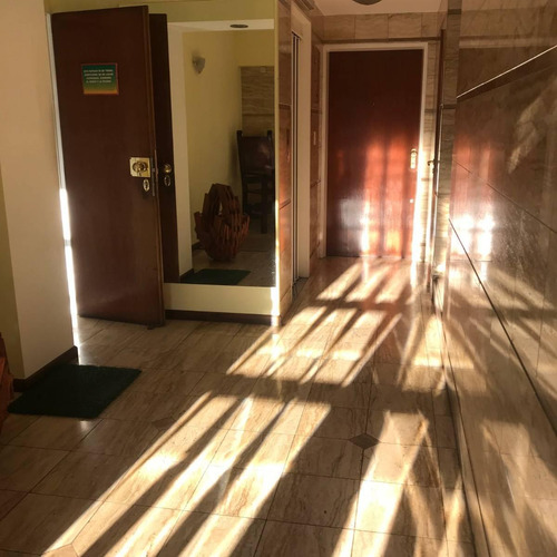 Departamento En Venta - 1 Dormitorio 1 Baño - Cochera - 50mts2 - Banfield