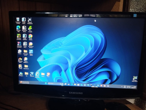 Pc Con Intel I7 16g Ram Ssd 220 Dvd Monitor Samsung (Usado)