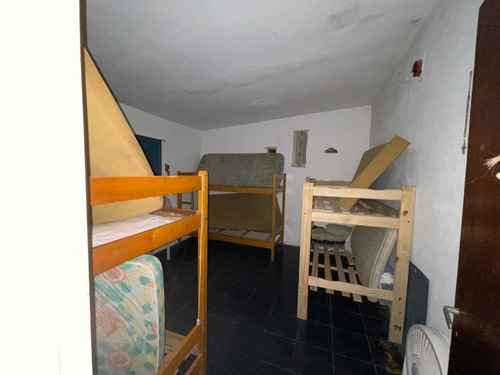 Imagen 11 de 27 de Casa De Dos Dormitorios
