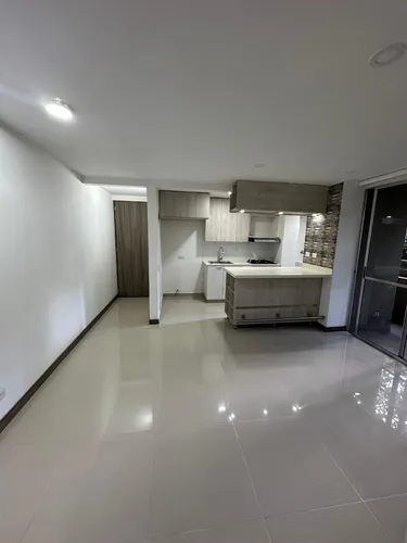 Apartamento En Venta, En La Estrella, Sector Las Brisas.