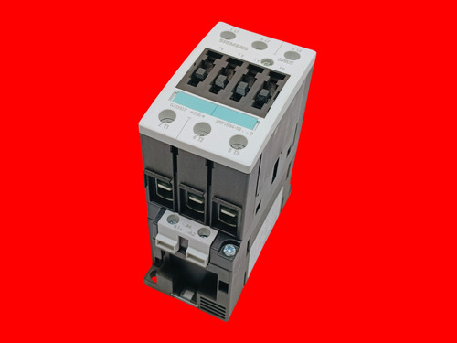 Siemens 3rt1034-1bb40 Contactor De Potencia Ac-3 32 A 15 Kw