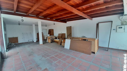 Cumbre De Curumo / Colinas De Santa Mónica Casa En Venta De 316m2