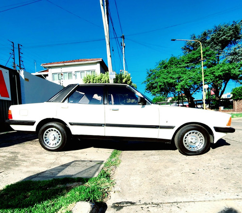 Imagen 5 de 20 de Ford Ford Taunus 2.3 Ghia
