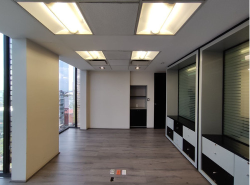 Oficina  - Corporativo Lesin - 300m2  - Piso 8