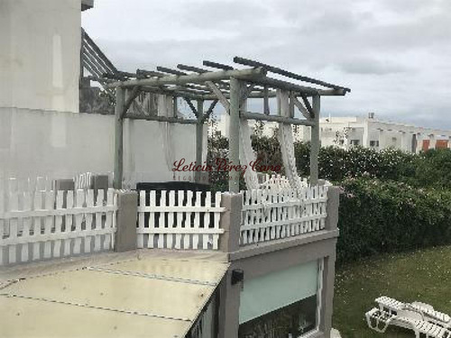 Venta Casa En Montoya 4 Dormitorios - Ref: 17769