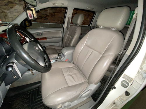 Imagen 18 de 25 de Toyota Hilux