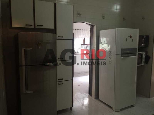 Imagem 10 de 15 de Casa De Rua-à Venda-campinho-rio De Janeiro - Vvca30043