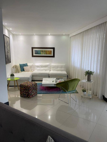 * Josefina Toledo: Hermosa Casa En Venta En El Parral, 495m², Cocina Concepto Abierto, Maletero, Bello Jardín Con Parrillera, Terraza, Fachada En Mármol, Planta 100%, Filtro Ósmosis Inversa, 268730