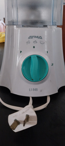 Licuadora Atma Modelo Li848 1.5 Lts Blanco (Usado)