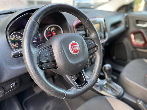 Imagen 9 de 15 de Fiat Toro 2.0tdi Freedom 4x4 2019