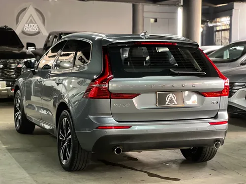 Volvo XC60 2.0 T5 Awd Momentum BLINDADA II
