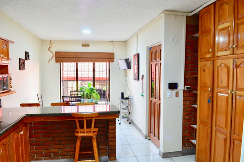 Imagen 18 de 29 de Oportunidad! Casa En San Pablo, 4 Habs