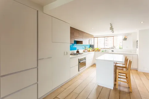 Apartamento En Venta En Laureles. Cod V16058