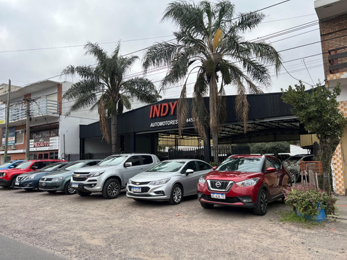 Nissan NP300 2.5 Cabina Doble 133cv 4x2
