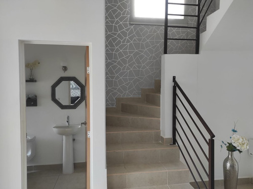 Casa En Venta Nueva En Aurea En Circ. Courvosier En Torreón, Coahuila.
