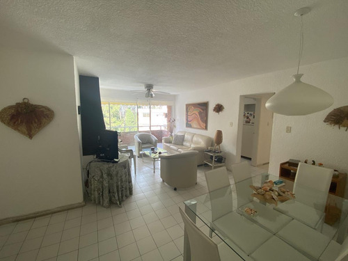 Imagen 4 de 21 de Apartamento- Arcobaleno,3 Dormitorios, Garaje, 93 M2 , Piscina, Barbacoa, Jardín, Prox 16 De La Mansa !!