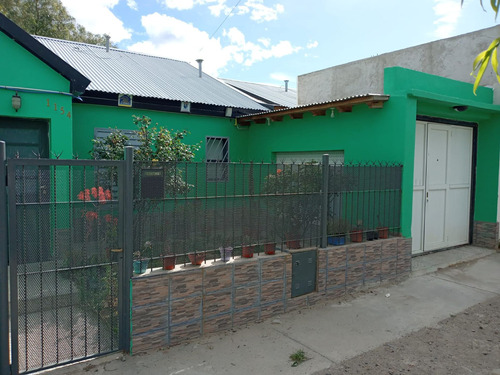 Casa En Venta 2 Dormitorios Con Quincho