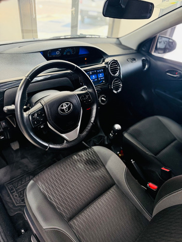 Toyota Etios 1.5 Platinum