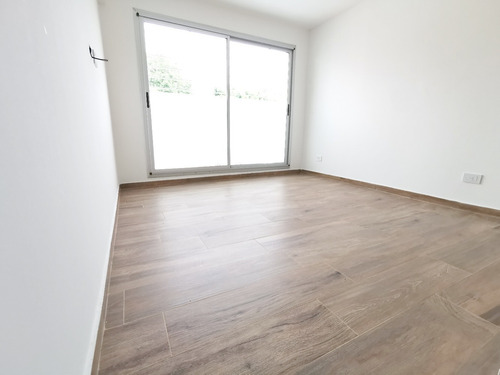 Departamento 3 Ambientes Estrenar Con Cochera Ubicacion Vta