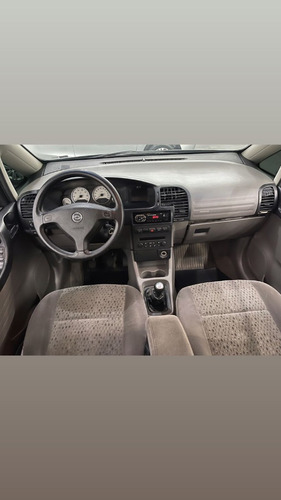 Chevrolet Zafira 2.0 MPFI ELEGANCE 16V GASOLINA 4P MANUAL