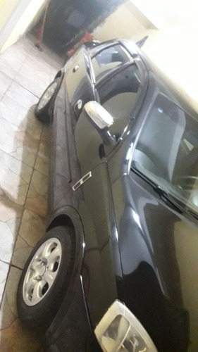 Imagem 4 de 8 de Chevrolet Corsa Sedam Joy