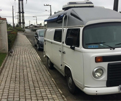 Imagem 3 de 10 de Kombi Vw