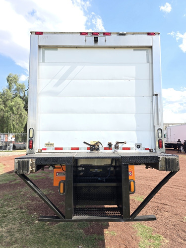 Freightliner Torton Cascadia 2016 Rabon Refrigerado