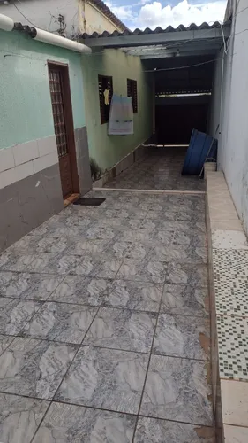 Vendo Lote No Gama Contendo 3 Casas