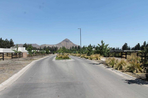 Sitio En Exclusivo Condominio De Primer Nivel