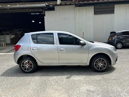 Renault Sandero 1.6 Authentique / Life
