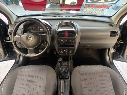 Chevrolet Corsa 1.4 MPFI MAXX SEDAN 8V FLEX 4P MANUAL