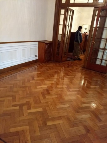 Venta Departamento 5 Amb. En Congreso De Categoría