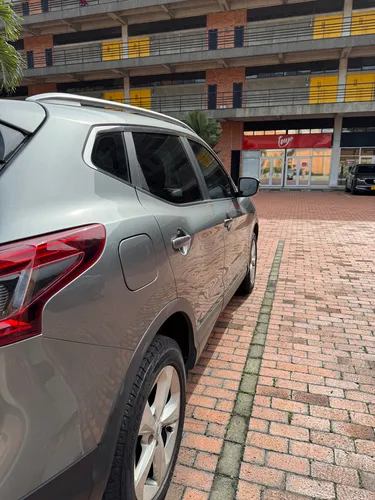 Nissan Qashqai 2.0 Sense