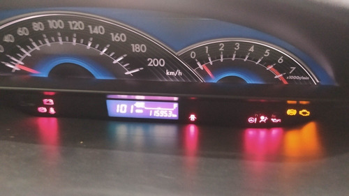 Imagen 8 de 19 de Toyota Etios Gnc