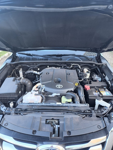 Imagem 3 de 13 de Hilux Sw4 Srx 2.8 7 Lugares 2018/18