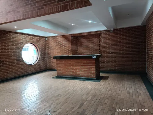 Edificio En Arriendo