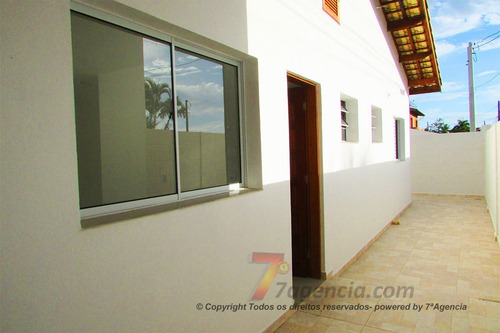Imagem 11 de 24 de Casa Em Itanhaem Nova 2 Dorms Sendo 1 Suite Piso Porcelanato Espaço Gramado Garagem 3 Carros