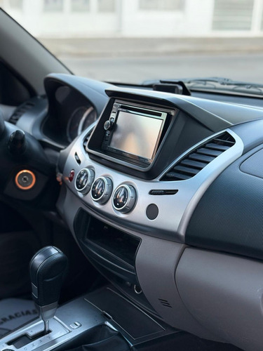 Mitsubishi L200 2.5 Cd 4wd High-power Di-d At5 Cuero