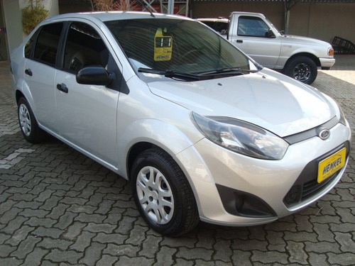 Imagem 2 de 6 de Ford Fiesta 1.6 Rocam Sedan 8v Flex 4p Manual