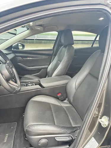 Mazda 3 2.0 Touring